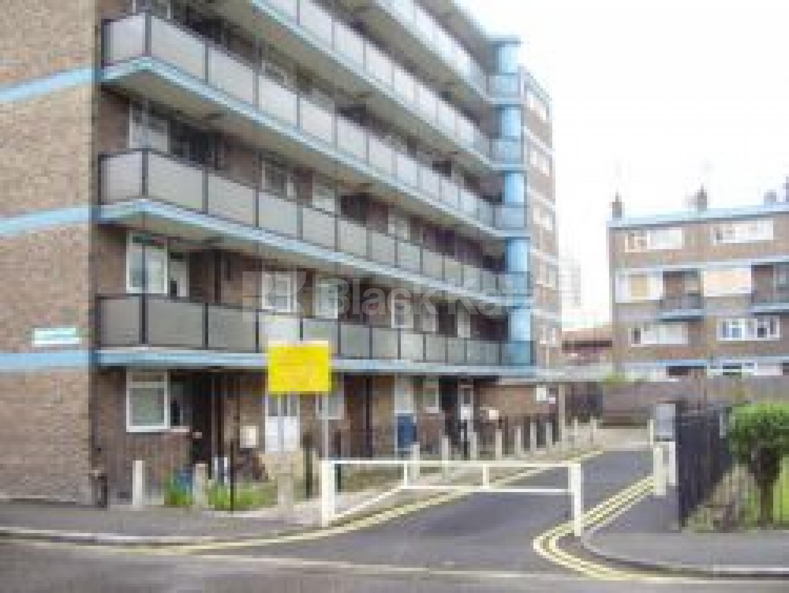 			1 Bedroom, 1 bath, 1 reception Flat			 Windsor Terrace, OLD STREET/ANGEL N1 N1