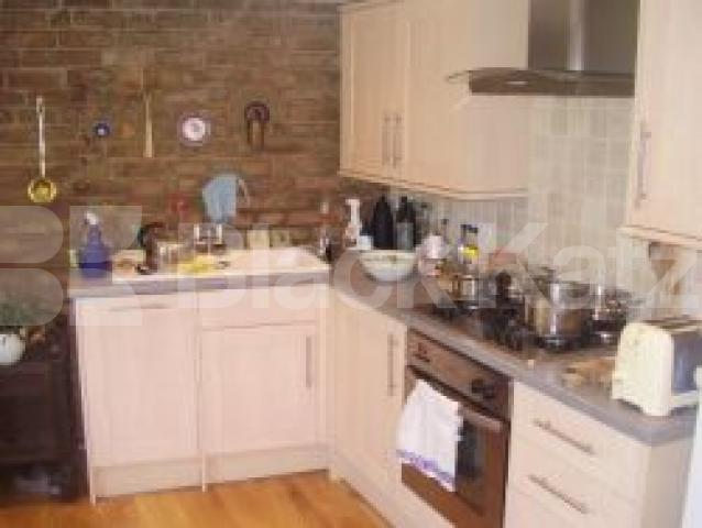 			3 Bedroom, 1 bath, 1 reception Flat			 Hornsey Rise Gardens, Crouch Hill N19