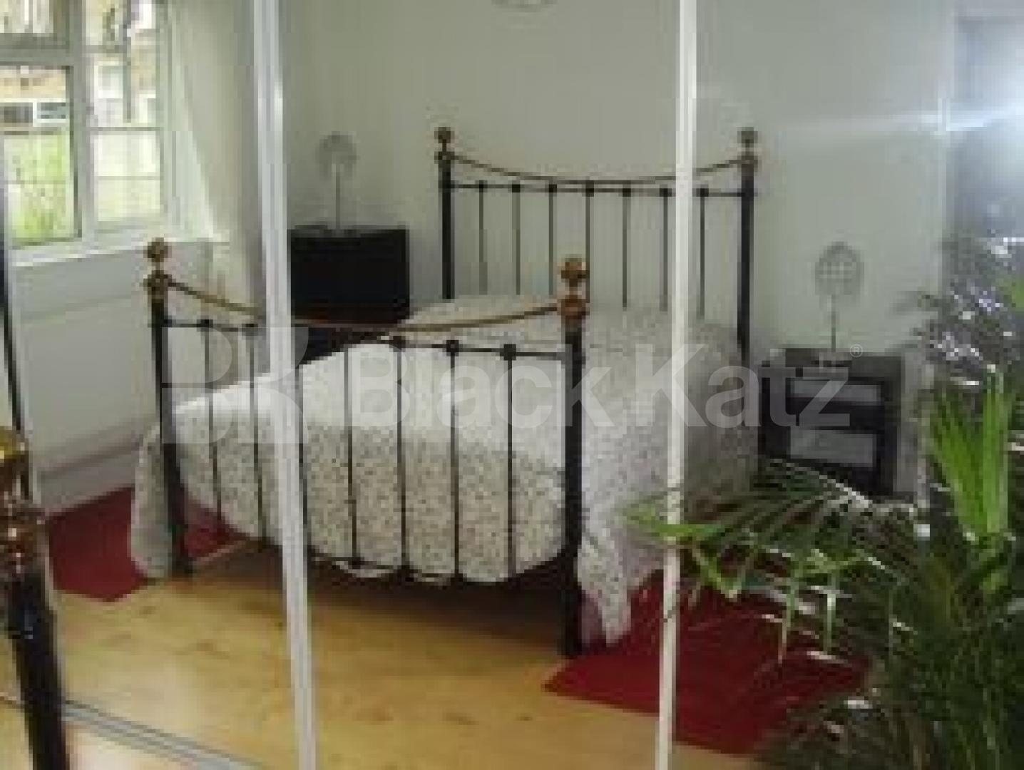 			2 Bedroom, 1 bath, 1 reception Flat			 Conewood Street, HIGHBURY N5