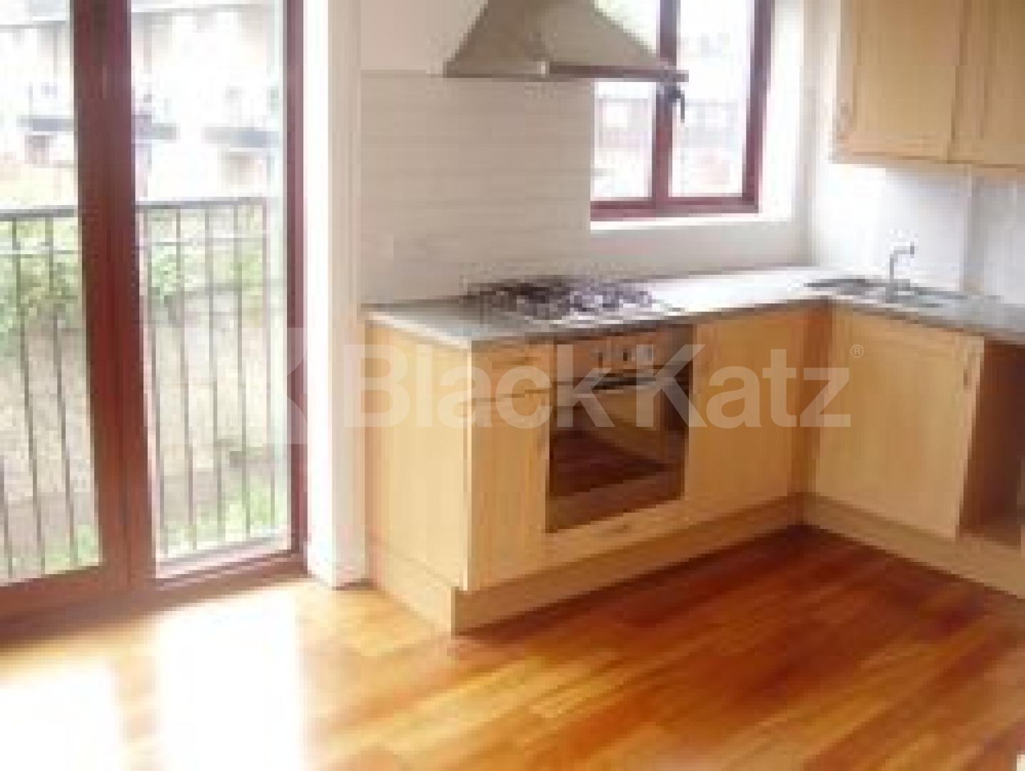 			New Instruction, 2 Bedroom, 1 bath, 1 reception Flat			 Barnsbury Grove, ISLINGTON/BARNSBURY N7