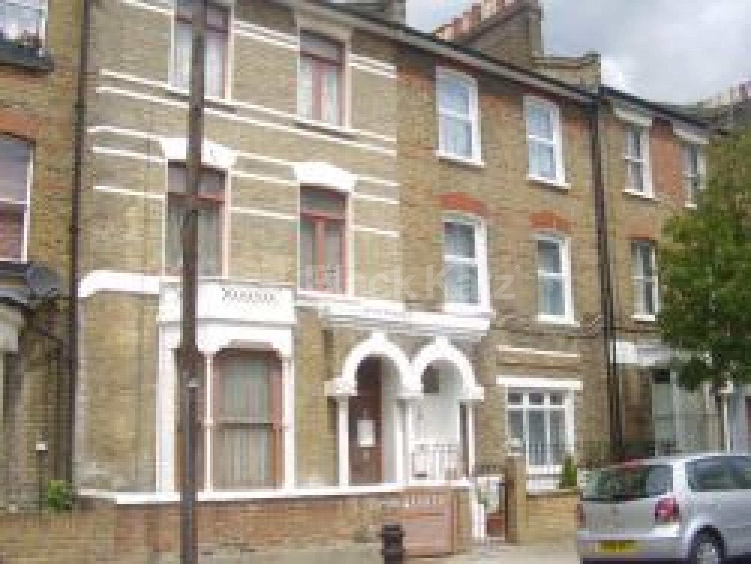 			NEW INSTRUCTION, 1 Bedroom, 1 bath, 1 reception Ground Floor Flat			 John Campbell Road, Stoke newington N16