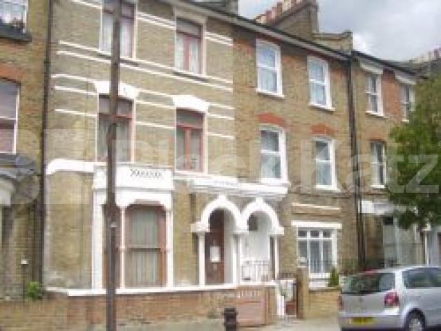 			NEW INSTRUCTION, 1 Bedroom, 1 bath, 1 reception Ground Floor Flat			 John Campbell Road, Stoke newington