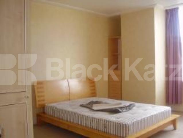 			2 Bedroom, 1 bath, 1 reception Flat			 Drayton Park, HIGHBURY N5