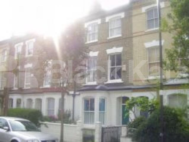 			NEW INSTRUCTION!, 5 Bedroom, 1 bath, 1 reception House			 Mayton Street, HOLLOWAY 