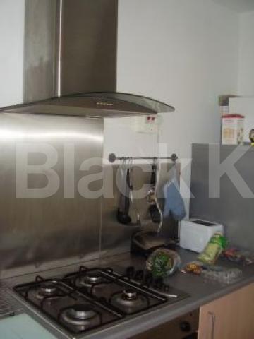 			NEW INSTRUCTION, 3 Bedroom, 1 bath, 1 reception Flat			 Shaftesbury Road, OLD STREET N1