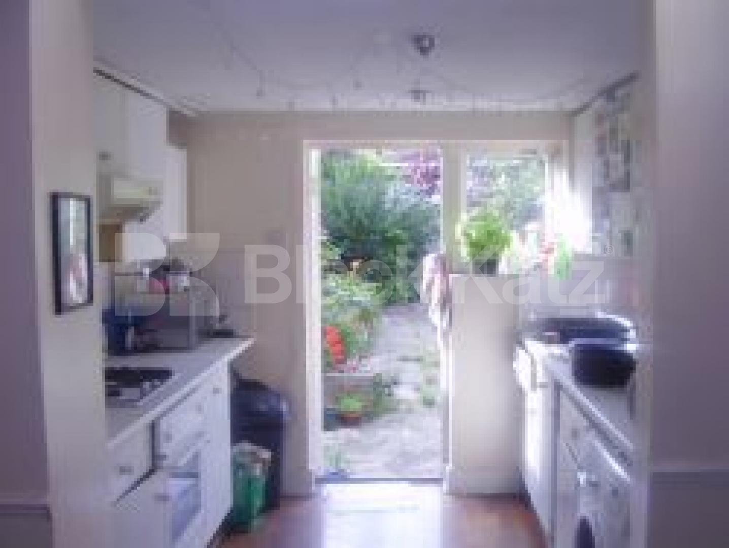 			NEW INSTRUCTION!, 5 Bedroom, 1 bath, 1 reception House			 Mayton Street, HOLLOWAY 