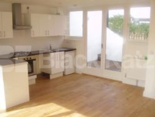 			NEW INSTRUCTION, 2 Bedroom, 1 bath, 1 reception Flat			 Archway Close, Archway