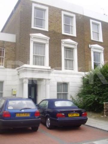 			HIGHLY RECCOMENDED!!!!!!, 2 Bedroom, 1 bath, 1 reception Flat			 Southgate road, De beauvour town/Islington