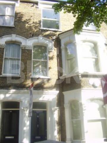 			2 Bedroom, 1 bath, 1 reception Flat			 Hanley Road, FINSBURY PARK N4