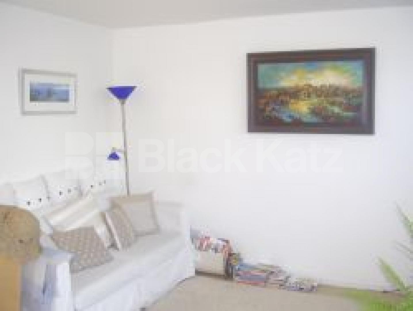 			NEW INSTRUCTION, 2 Bedroom, 1 bath, 1 reception Flat			 Kelvin Road, Highbury Barn