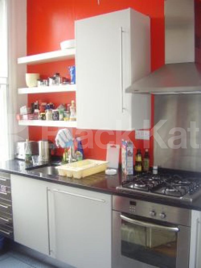 			NEW INSTRUCTION, 2 Bedroom, 1 bath, 1 reception Flat			 Mildmay Park, CANONBURY N1