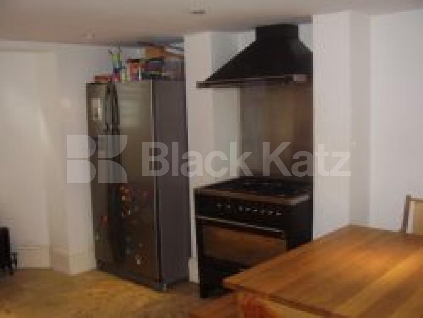 			MUST SEE, 4 Bedroom, 1 bath, 1 reception House			 Bardolph Road, Tufnell park