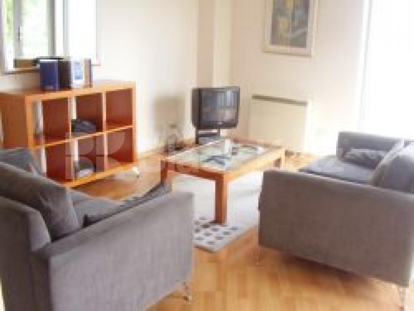 			PORTERED PRIVATE DEVELOPMENT, 1 Bedroom, 1 bath, 1 reception Flat			 City Road, ISLINGTON