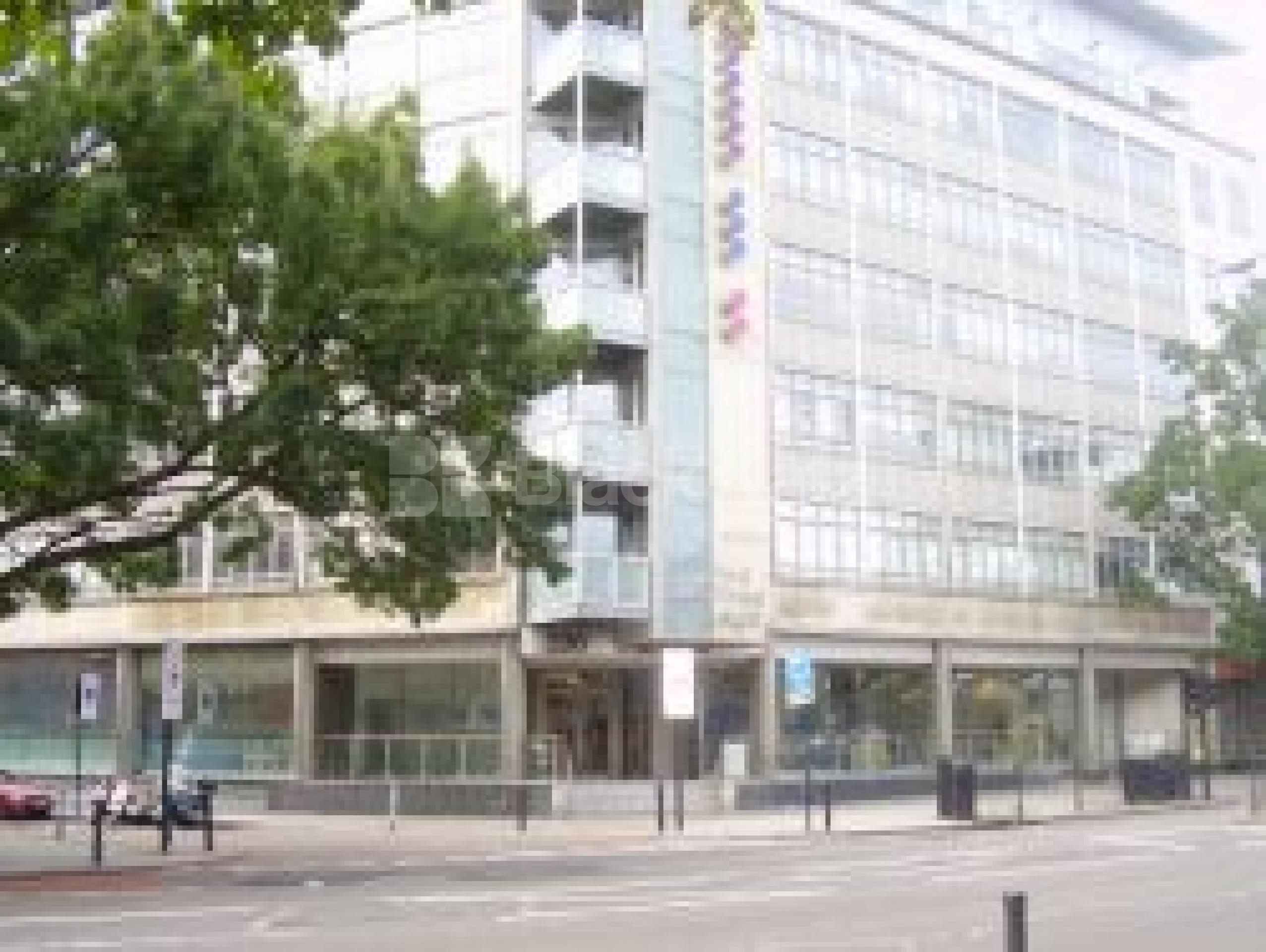 			PORTERED PRIVATE DEVELOPMENT, 1 Bedroom, 1 bath, 1 reception Flat			 City Road, ISLINGTON EC1V