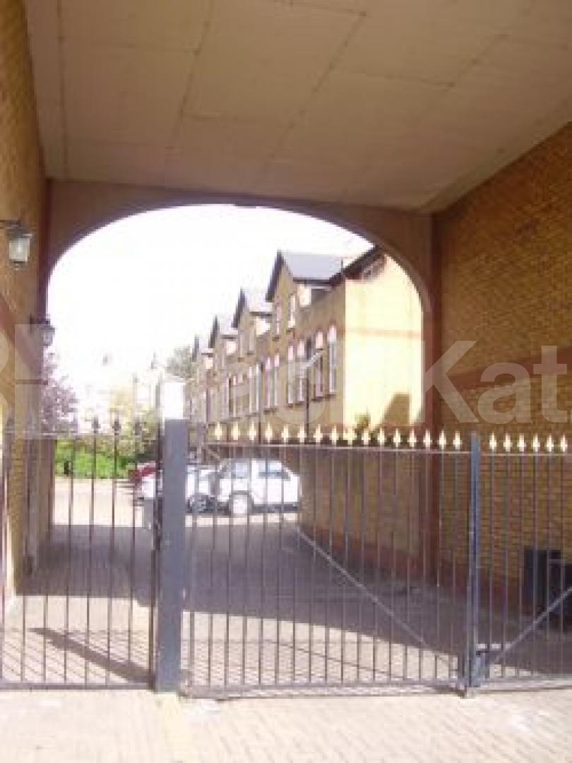 			NEW INSTRUCTION, 1 Bedroom, 1 bath, 1 reception House			 Eagle Mews, ISLINGTON