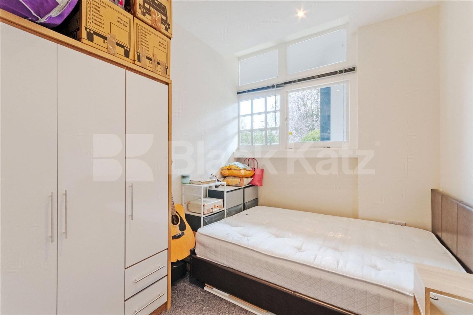 Two-Bedroom Property to Rent on Chatsworth Road, NW2A well-presented two-bedroom property located on Chatsworth Road, NW2, now available to rent Chatsworth Road, London, NW2,  London