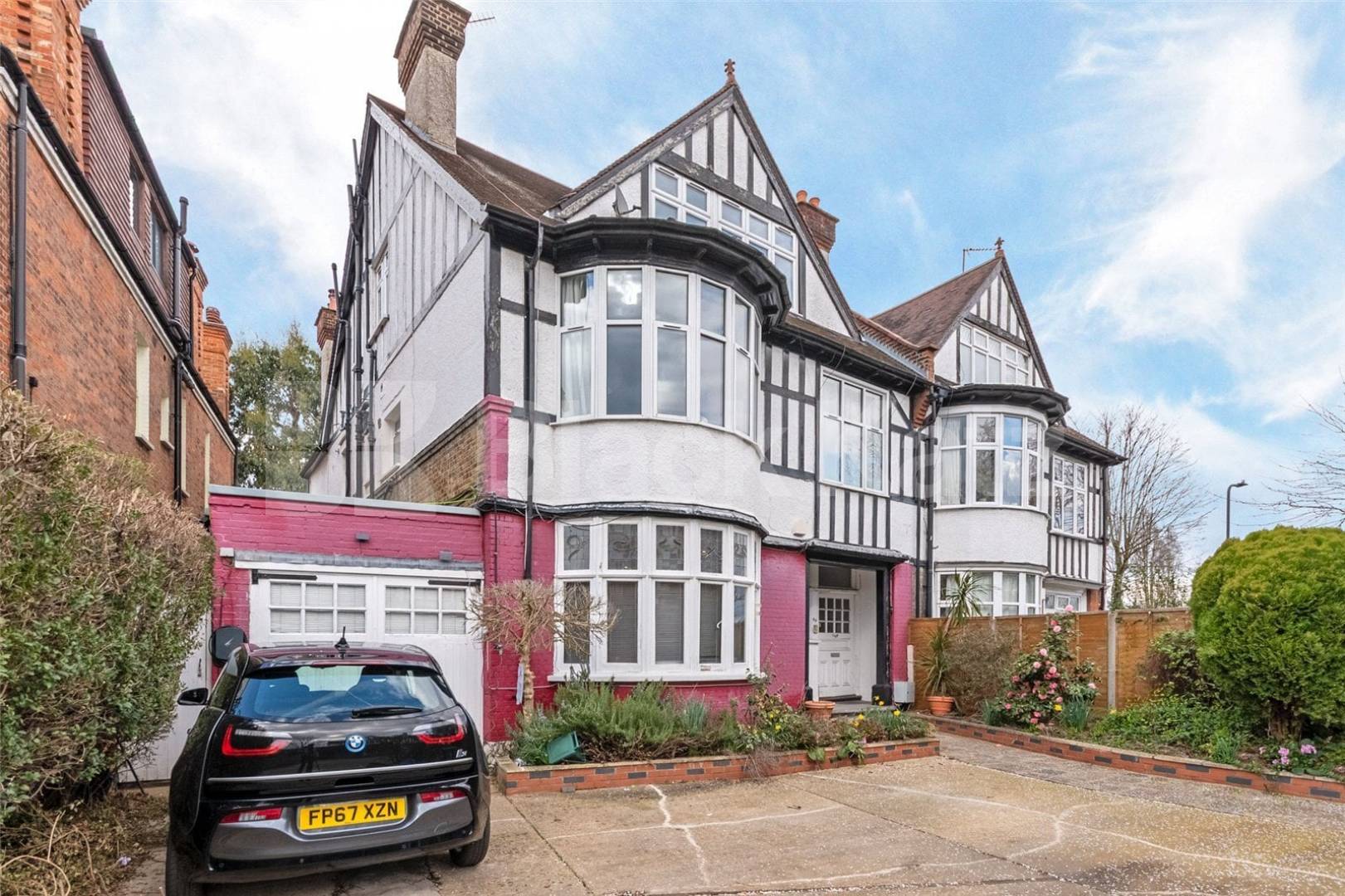 Two-Bedroom Property to Rent on Chatsworth Road, NW2A well-presented two-bedroom property located on Chatsworth Road, NW2, now available to rent Chatsworth Road, London, NW2,  London