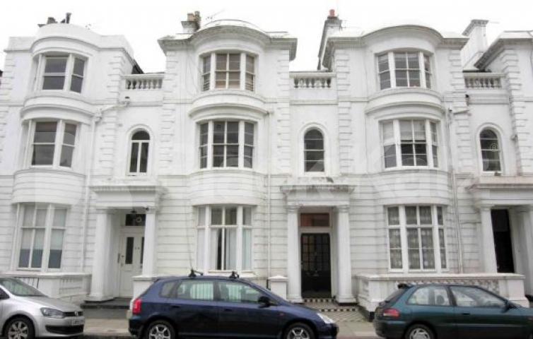 			NEAR HYDE PARK!, 1 Bedroom, 1 bath, 1 reception Flat			 Gloucester Terrace, BAYSWATER-PADDINGTON
