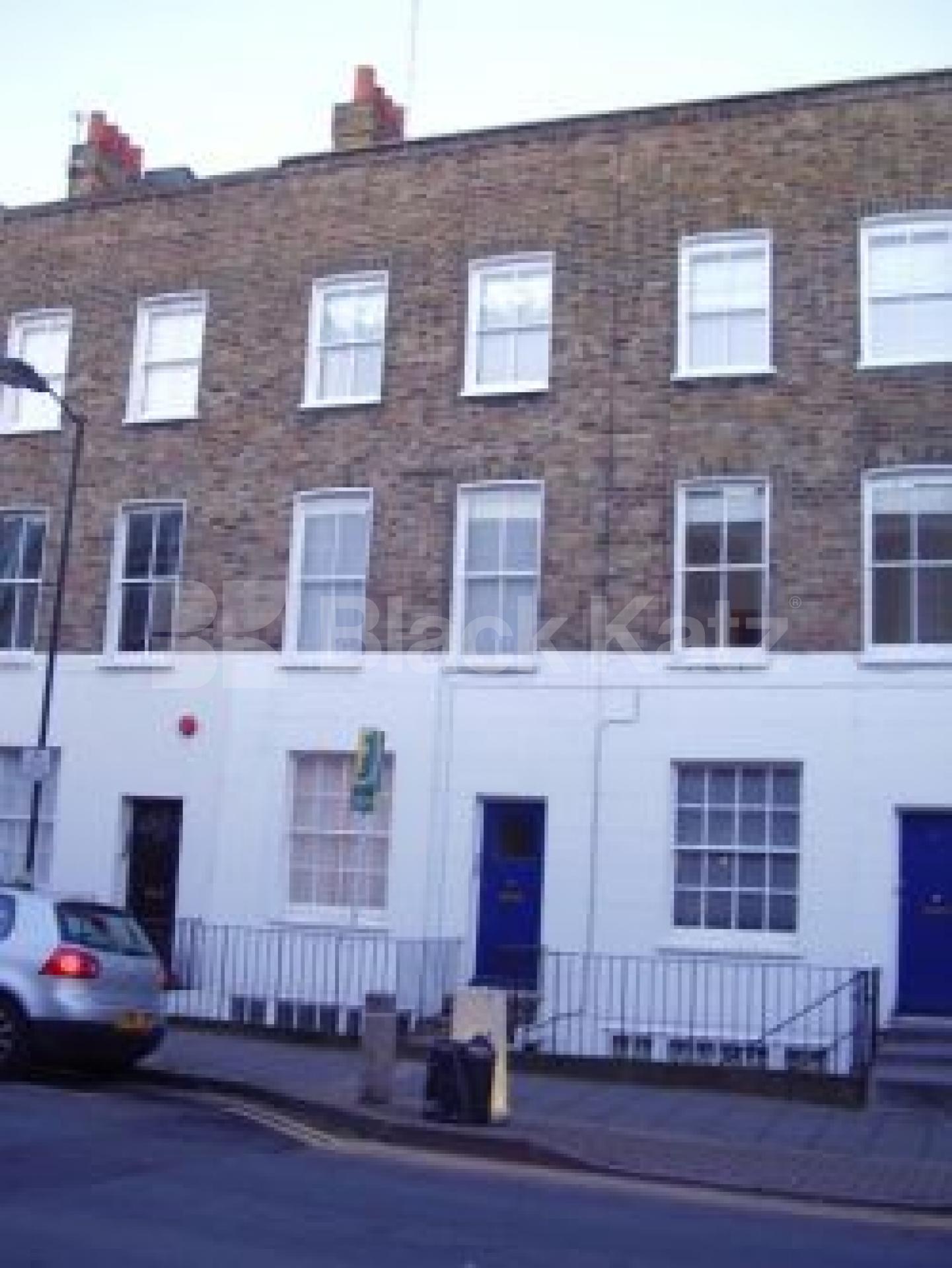 			1 Bedroom, 1 bath, 1 reception Flat			 St Peter's Street, ANGEL/ISLINGTON N1 N1