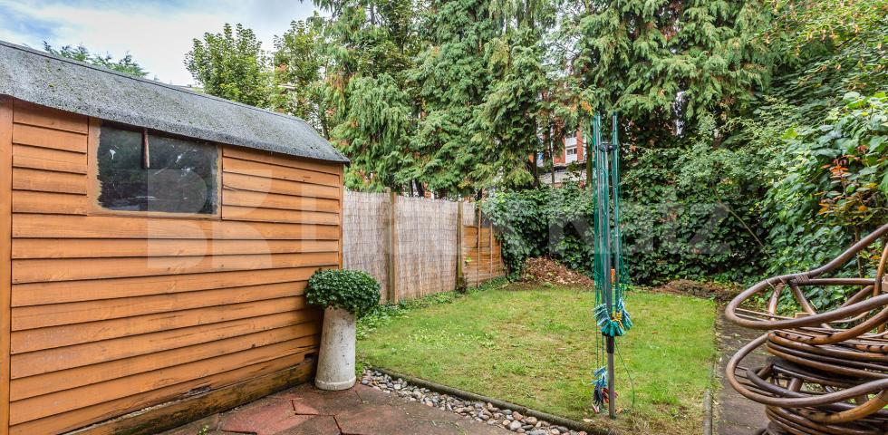 			IDEAL FOR 4 SHARERS!, 4 Bedroom, 1 bath, 1 reception Terraced House			 Penderyn Way, Tufnell Park