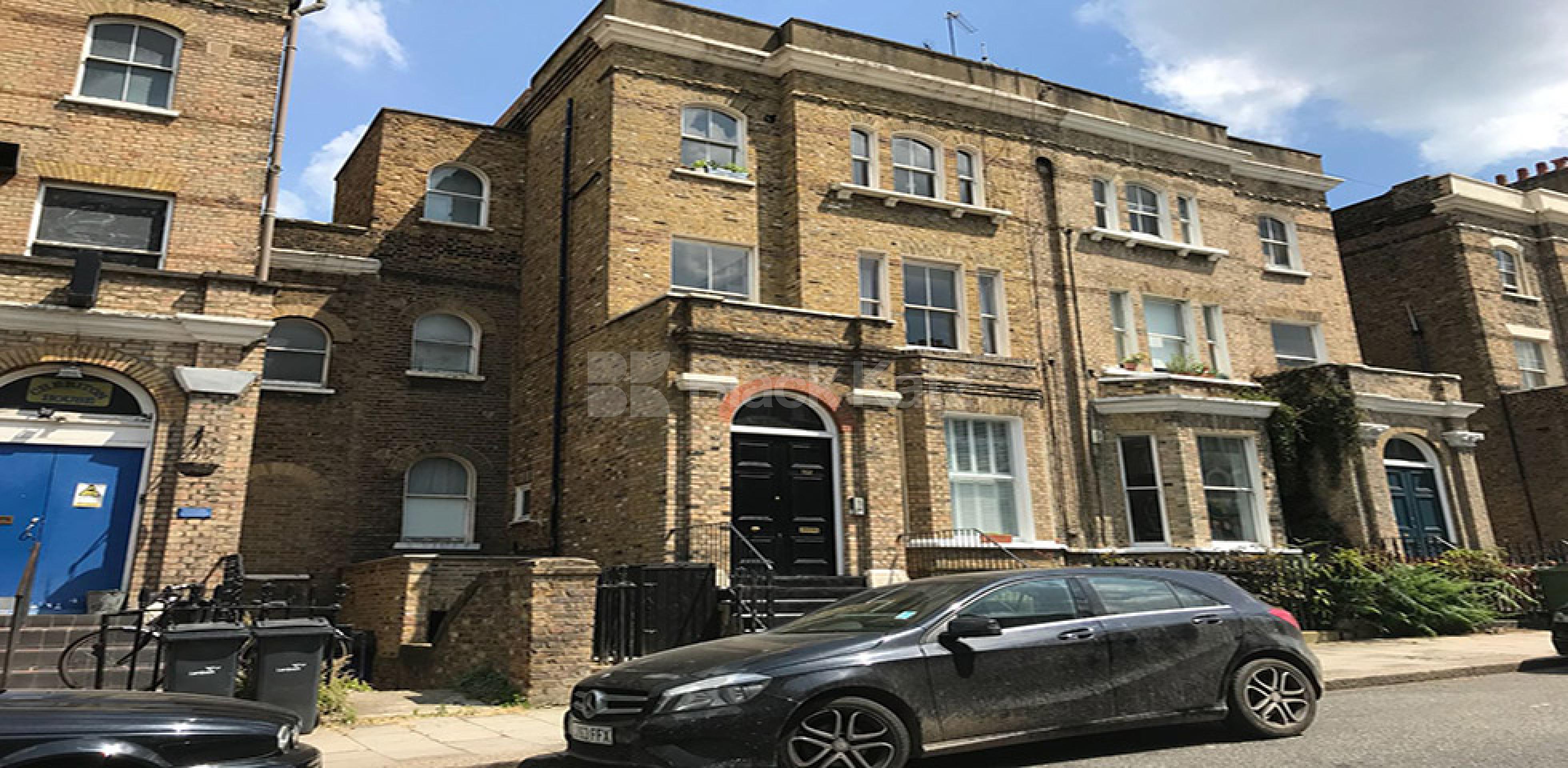 			UNDER OFFER, 1 Bedroom, 1 bath, 1 reception Apartment			 Victoria Rise, Clapham Common SW4