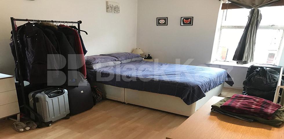 			UNDER OFFER , 1 Bedroom, 1 bath, 1 reception Apartment			 Brixton hill Court , Brixton