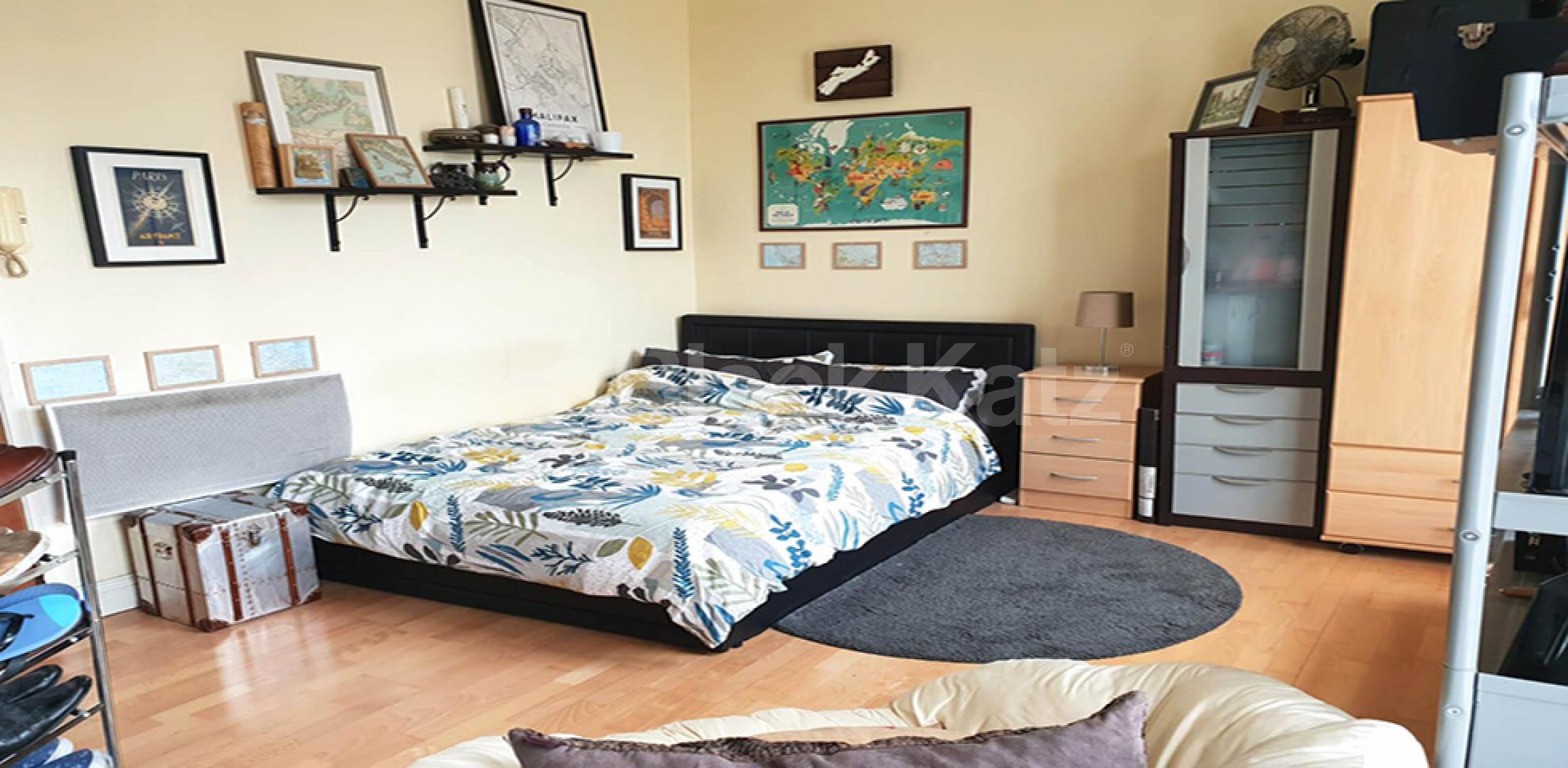 Cosy studio located in the heart of Camden with a modern kitchen and bathrrom Kentish Town Road, Camden