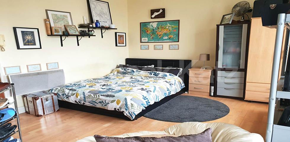 Cosy studio located in the heart of Camden with a modern kitchen and bathrrom Kentish Town Road, Camden