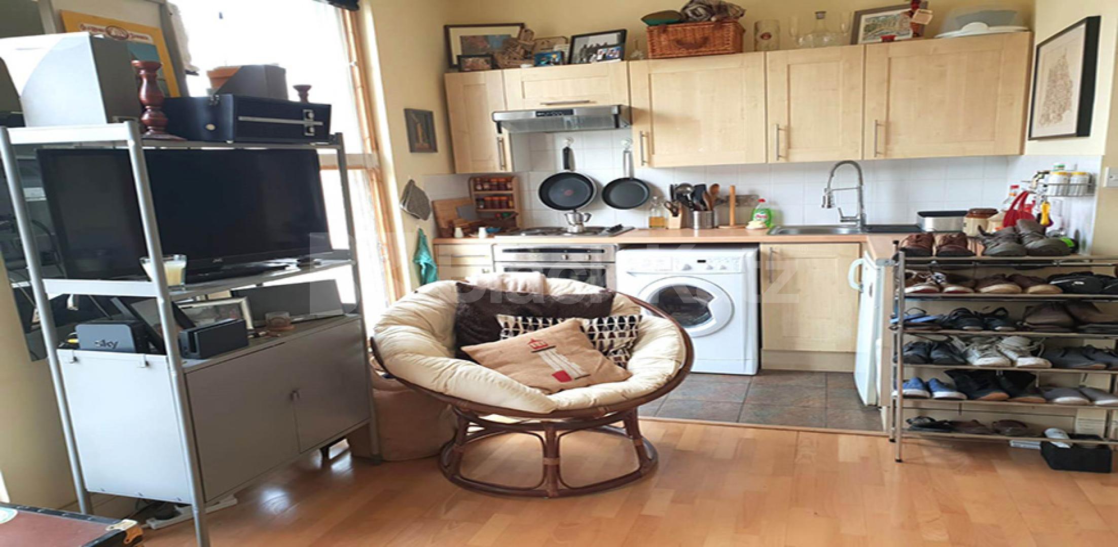 Cosy studio located in the heart of Camden with a modern kitchen and bathrrom Kentish Town Road, Camden