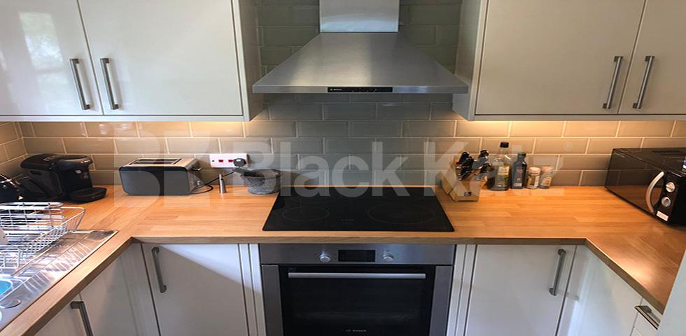 			2 Bedroom, 1 bath, 1 reception Flat			 Pages Hill, MUSWELL HILL