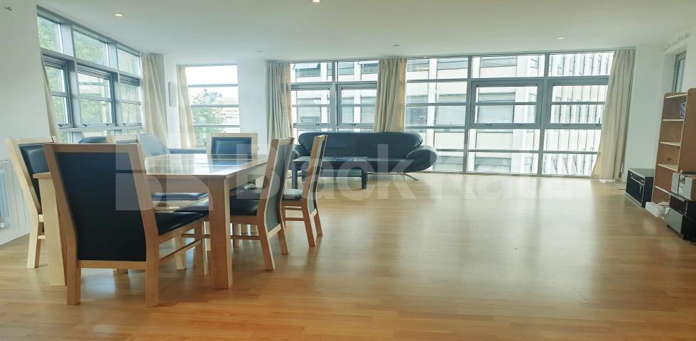 			LET , 2 Bedroom, 2 bath, 1 reception Apartment			 The Heights, Melior Street, London Bridge