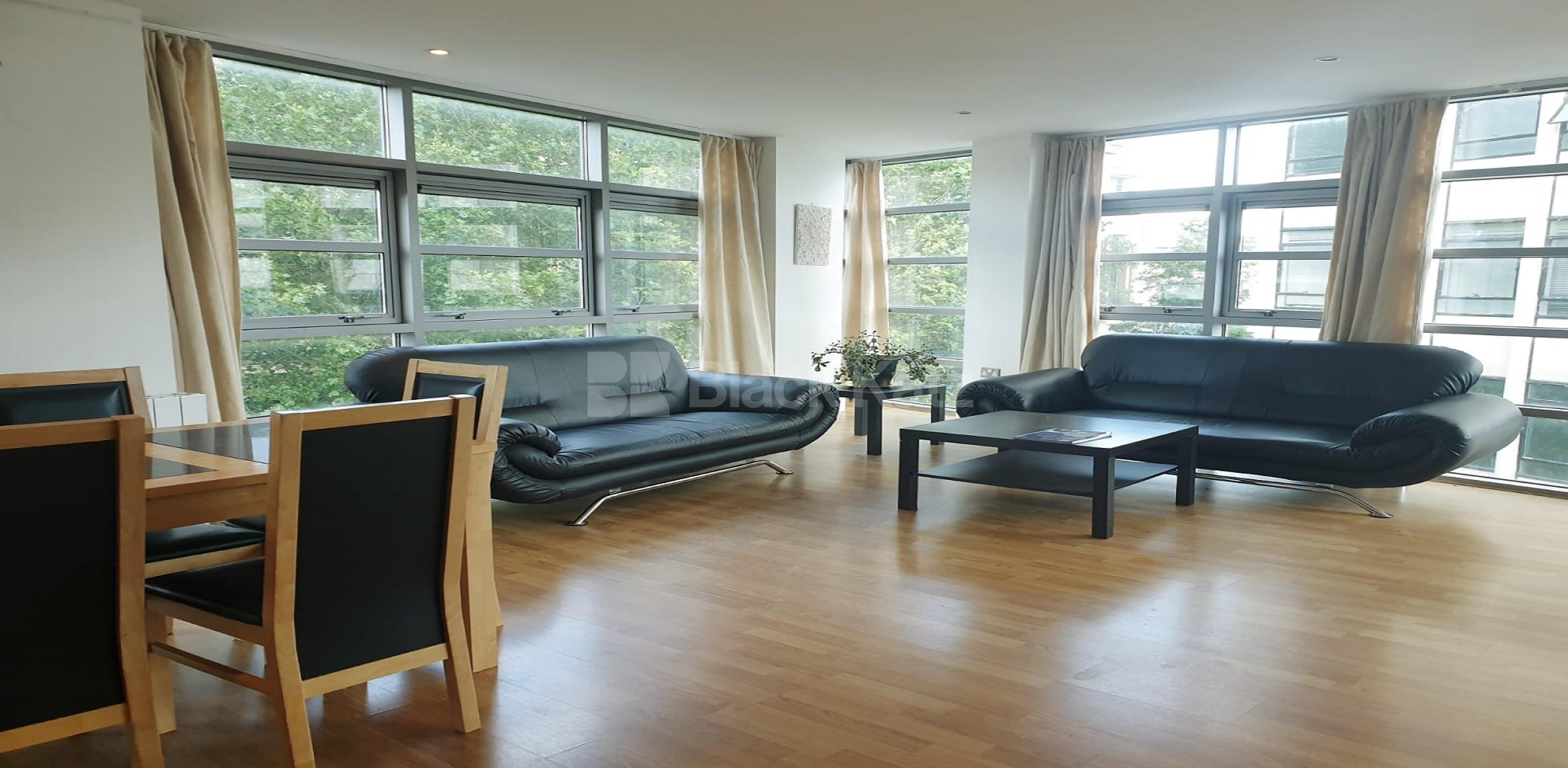 			LET , 2 Bedroom, 2 bath, 1 reception Apartment			 The Heights, Melior Street, London Bridge SE1