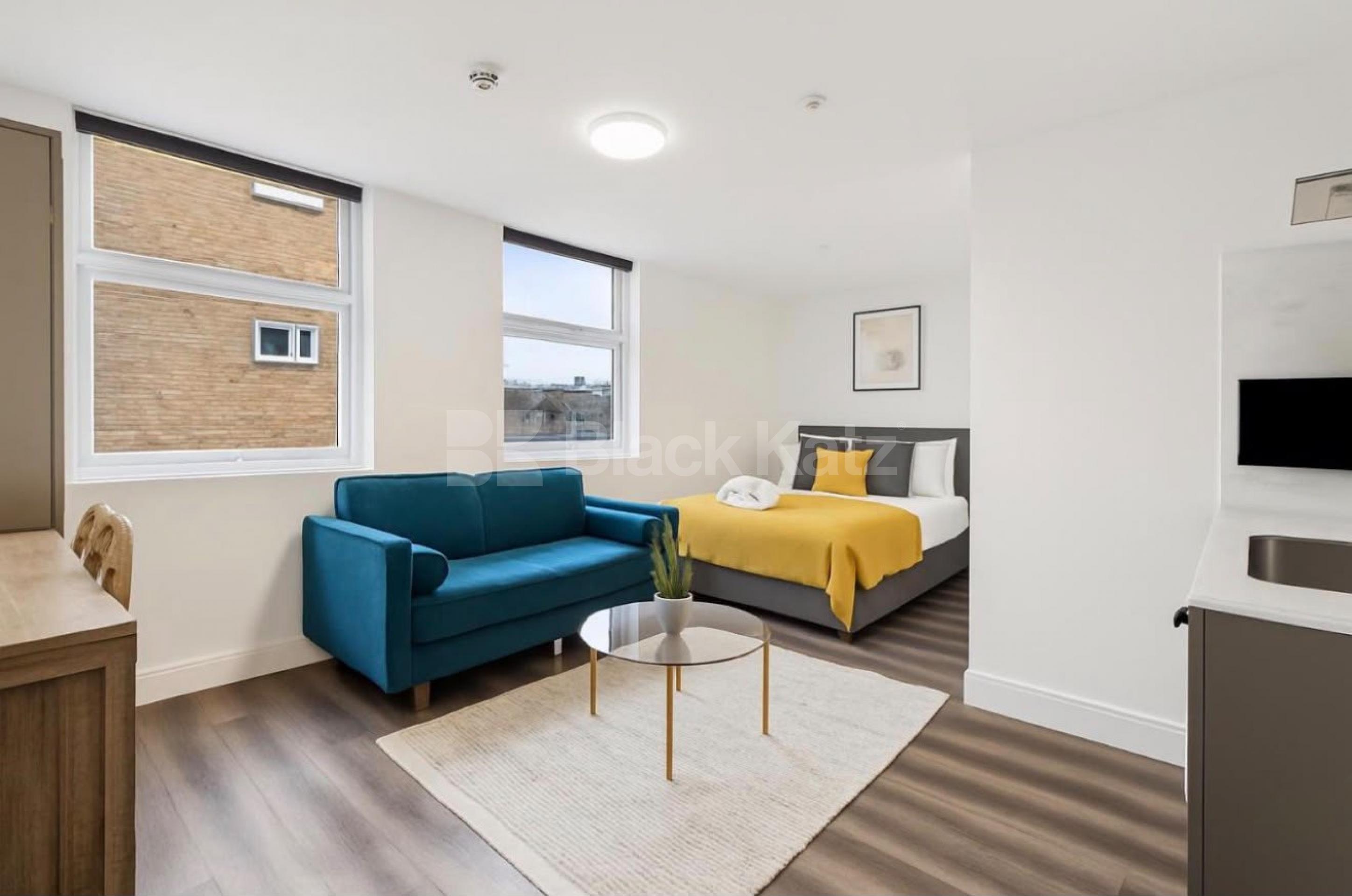 Recently refurbished studio flat to rent inc Wifi and Water Sutherland Avenue, Maida Vale W9
