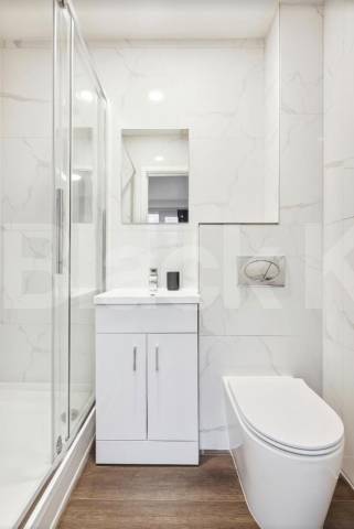 Recently refurbished studio flat to rent inc Wifi and Water Sutherland Avenue, Maida Vale