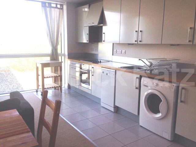 			1 Bedroom, 1 bath, 1 reception Apartment			 Palladio Court, Mapleton Road , Wandsworth Town