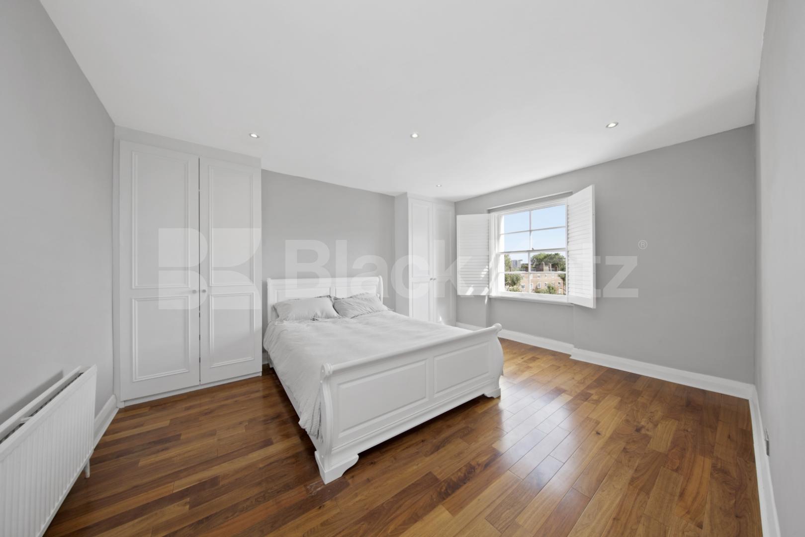 			3 Bedroom, 1 bath, 1 reception Flat			 Camden Road, Camden