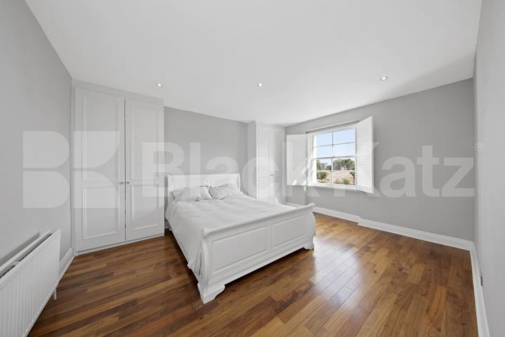 Beautiful 3 bedroom property perfect for professional and Students Camden Road, Camden Borders 