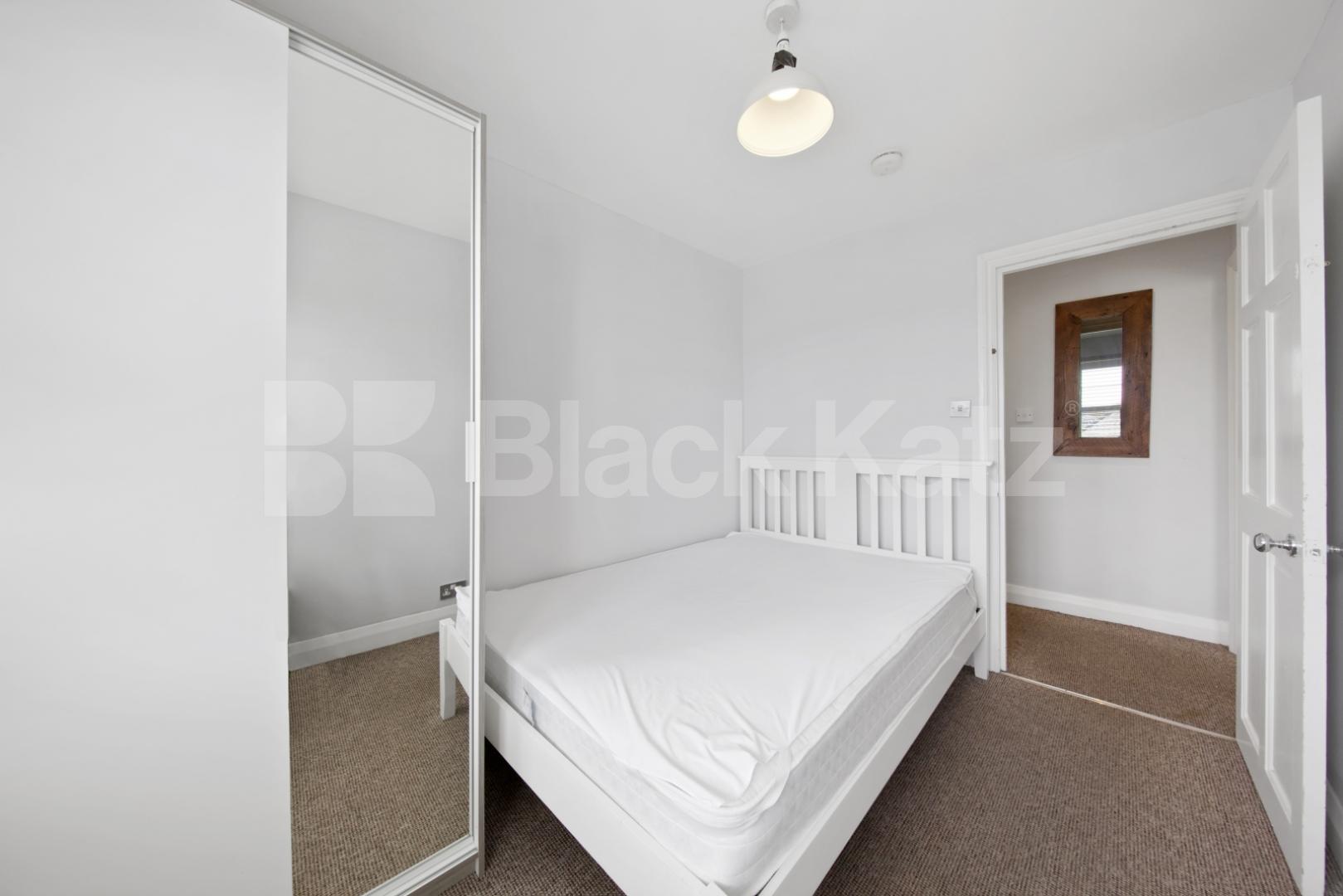 			3 Bedroom, 1 bath, 1 reception Flat			 Camden Road, Camden