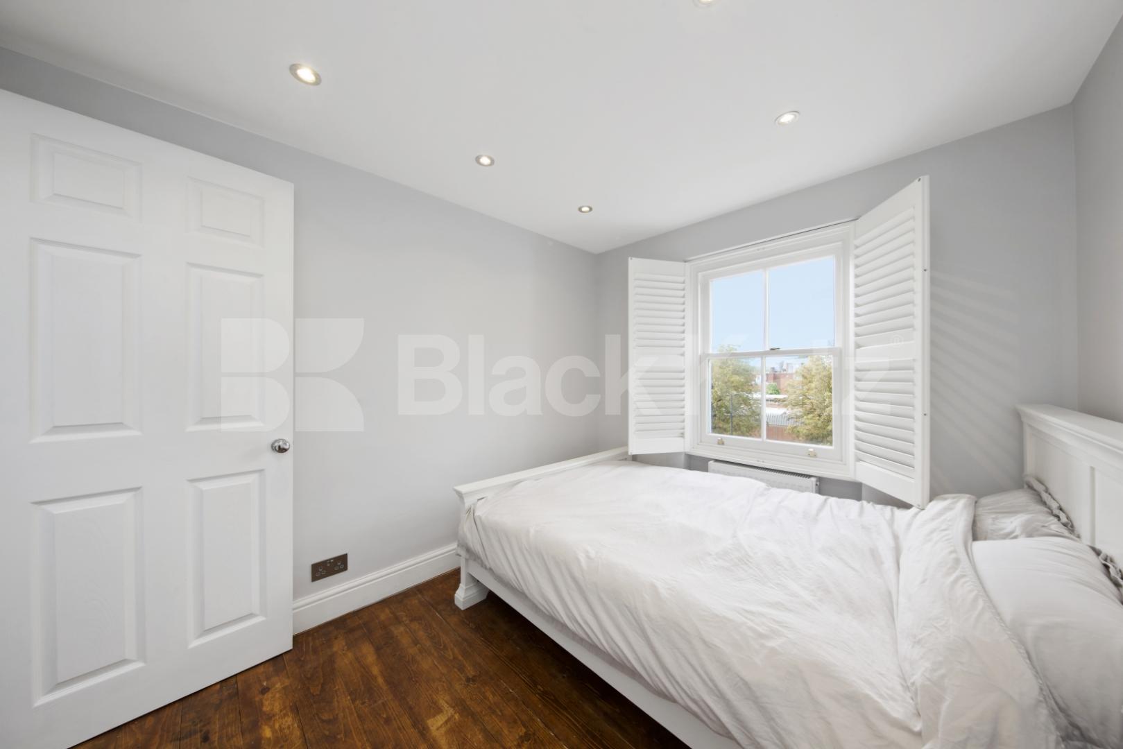 			3 Bedroom, 1 bath, 1 reception Flat			 Camden Road, Camden