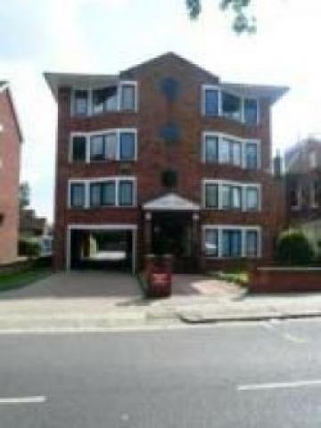 			2 Bedroom, 1 bath, 1 reception Flat			 Torrington Park, NORTH FINCHLEY