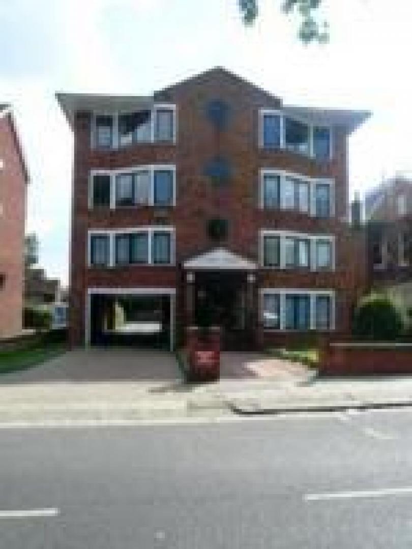 			2 DOUBLE BEDROOMS/2 BATHROOMS!!!, 2 Bedroom, 1 bath, 1 reception Flat			 Torrington Park, NORTH FINCHLEY