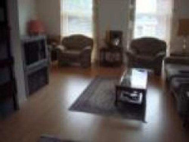 			NEW INSTRUCTION, 4 Bedroom, 1 bath, 1 reception Flat			 Elliott Square, PRIMROSE HILL