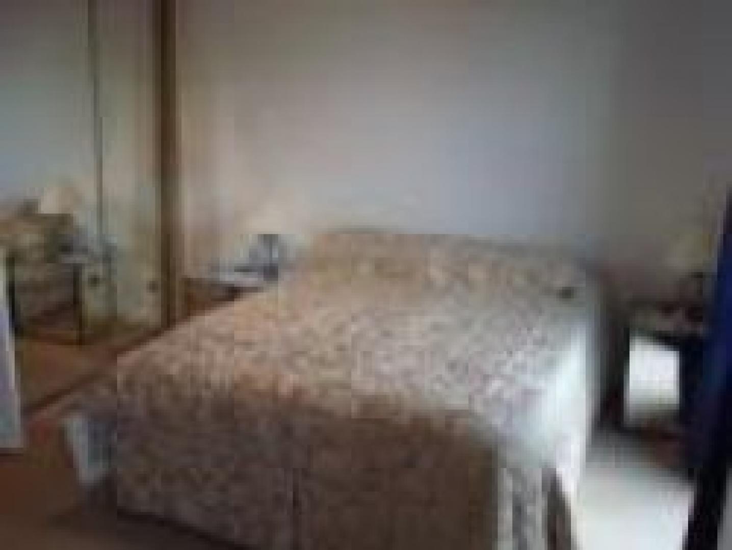 			NEW INSTRUCTION, 4 Bedroom, 1 bath, 1 reception Flat			 Elliott Square, PRIMROSE HILL