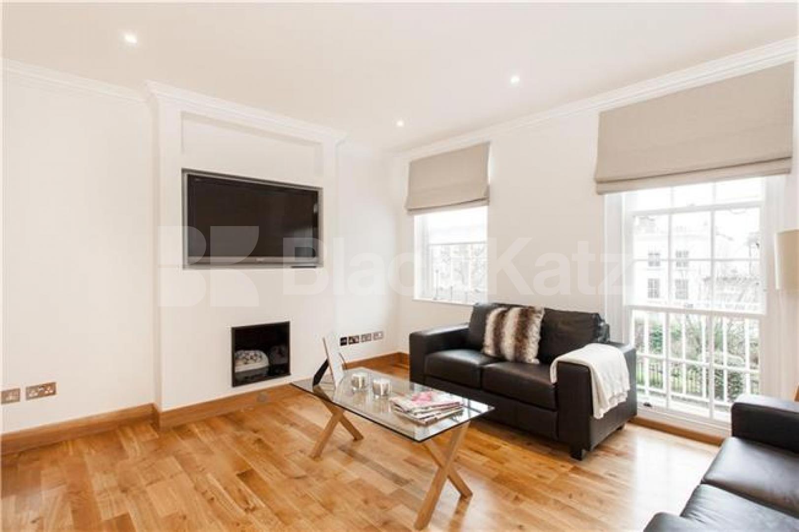 			LUXURY 3 BED IN HAMPSTEAD!, 3 Bedroom, 1 bath, 1 reception Flat			 Well Walk, HAMPSTEAD
