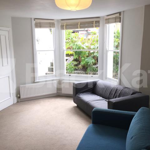 			2 Bedroom, 1 bath, 1 reception Flat			 Tufnell Park Road, TUFNELL PARK
