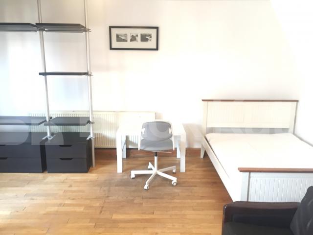 			IDEAL FOR 4 SHARERS!, 4 Bedroom, 1 bath, 1 reception Flat			 Camden Street, CAMDEN