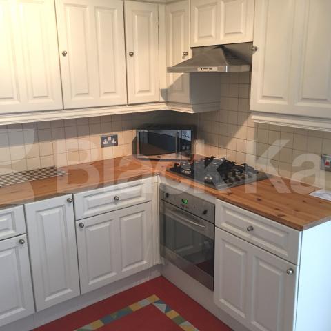 			2 Bedroom, 1 bath, 1 reception Flat			 Tufnell Park Road, TUFNELL PARK