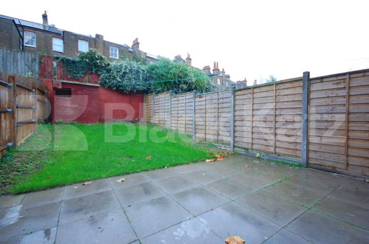 			NEW INSTRUCTION!, 3 Bedroom, 1 bath, 1 reception House			 Dowland Street, QUEENS PARK