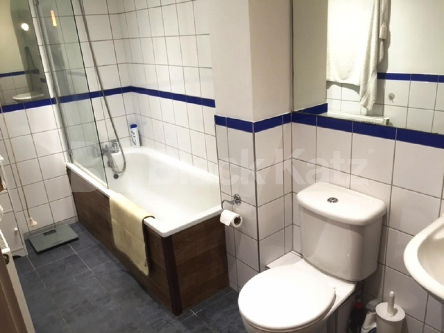 			NEW INSTRUCTION, 1 Bedroom, 1 bath, 1 reception Flat			 Barnsbury Grove, ISLINGTON/BARNSBURY