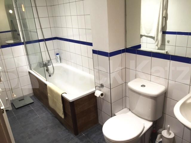 			NEW INSTRUCTION, 1 Bedroom, 1 bath, 1 reception Flat			 Barnsbury Grove, ISLINGTON/BARNSBURY